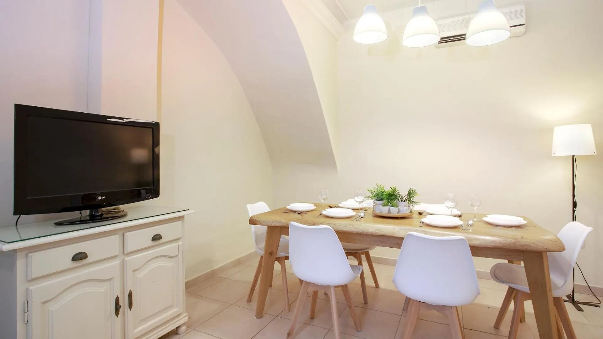 Villa Letplanet La Casa De Valentina Málaga Ferienhaus